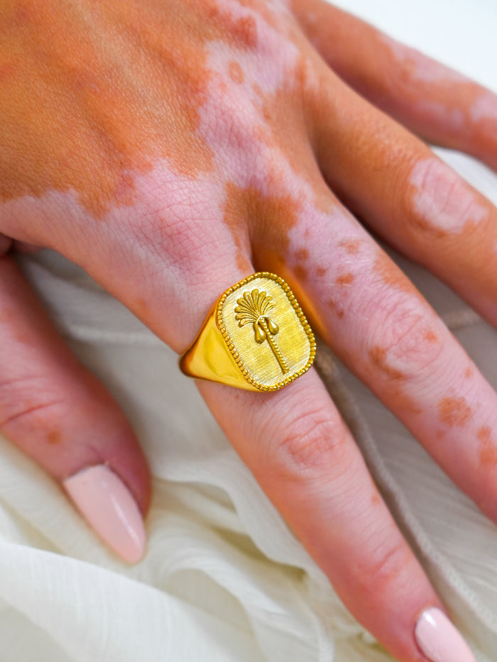 Palm Tree Signet Ring